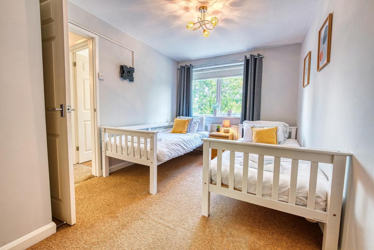 Cosy 3 Bed Apartment In Southam, Sleeps 6 Southam  Εξωτερικό φωτογραφία